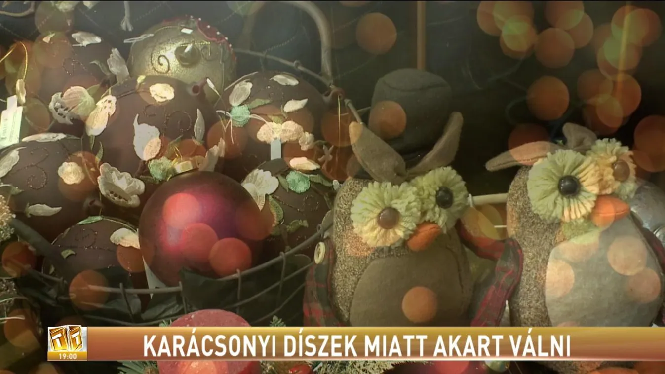 Karácsonyi díszek miatt akart válni