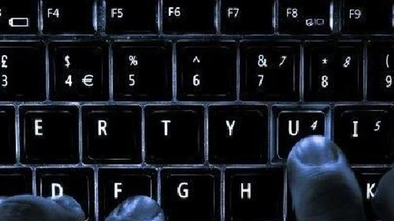 A Facebook buktatta le a hekkercsoportot