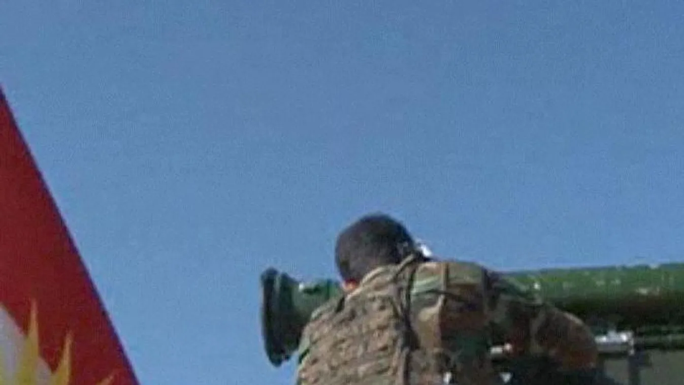 Több tucat embert megöltek egy busz elleni támadásban