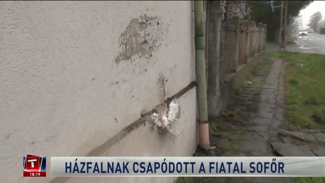 Házfalnak csapódott a fiatal sofőr