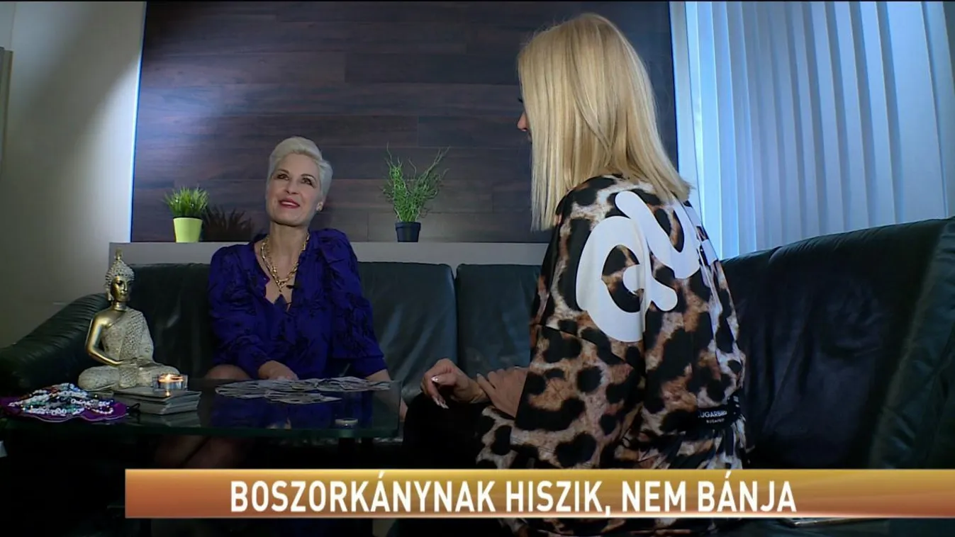 Boszorkánynak hiszi, nem bánja