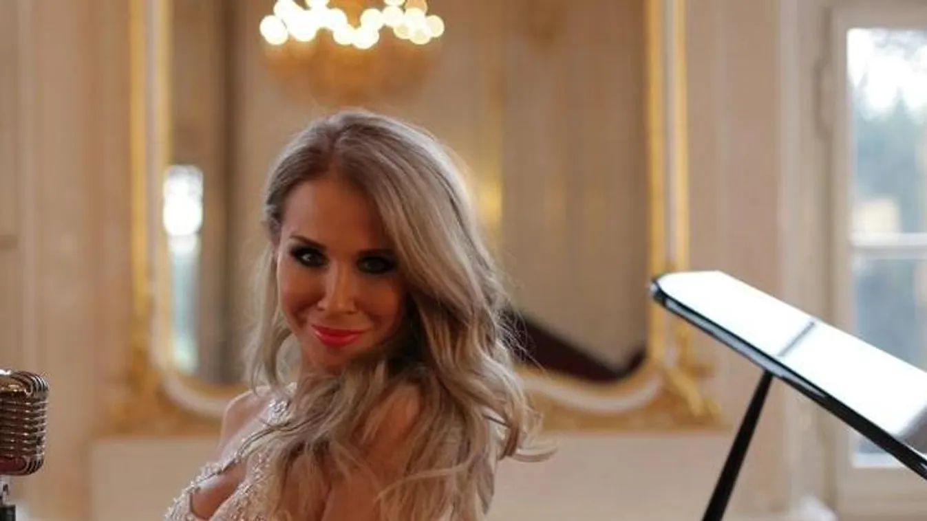 Erdőhegyi Brigitta énekesnőt választották ki James Bondhoz