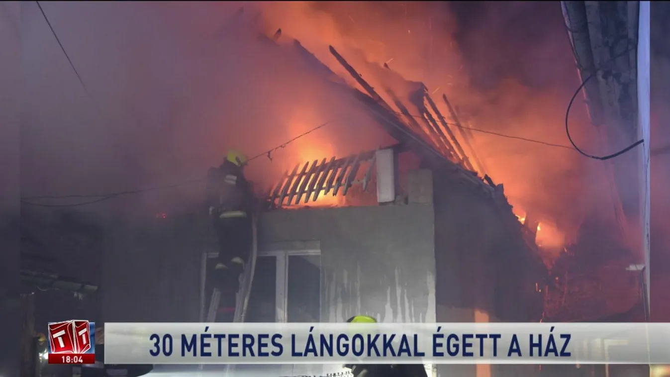 30 méteres lángokkal égett a ház