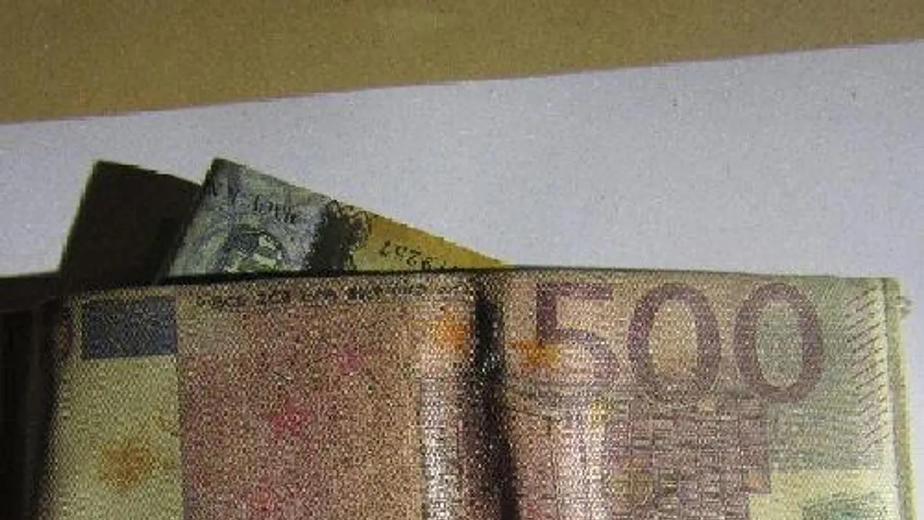 A véres nyomok buktatták le a betörőt - FOTÓK