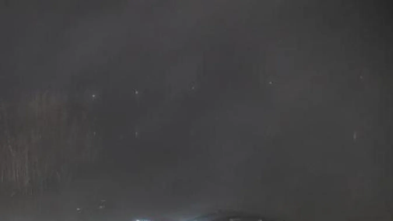 Elképesztő: kompra akart felhajtani, de nem gondolta, hogy ez lesz a vége - VIDEÓ