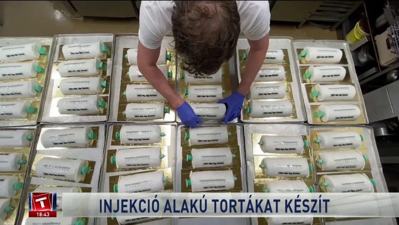 Injekció alakú tortákat készít