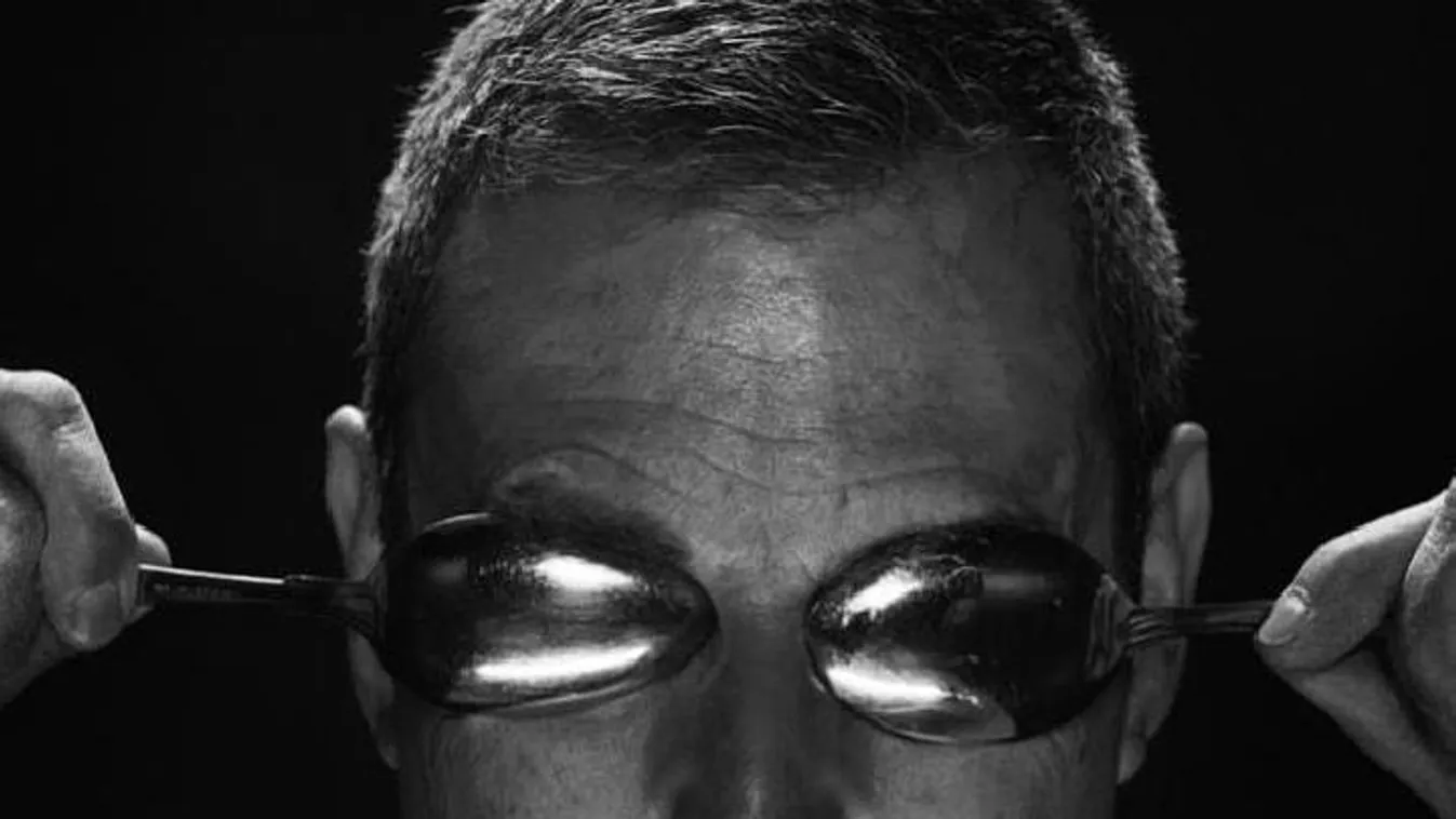 Uri Geller élelemhez juttatta a budai Várnegyedben  élő cicákat