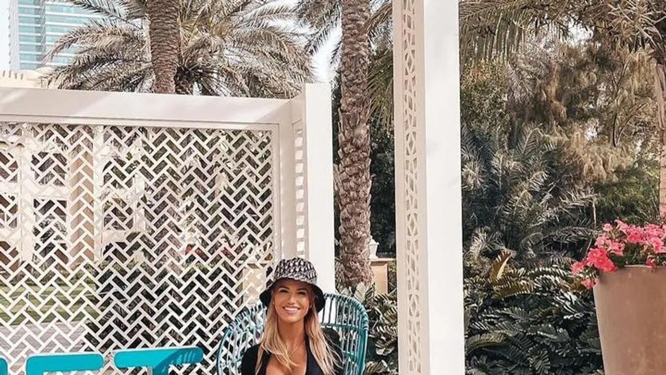 Most épp dubajozik Vasvári Vivien