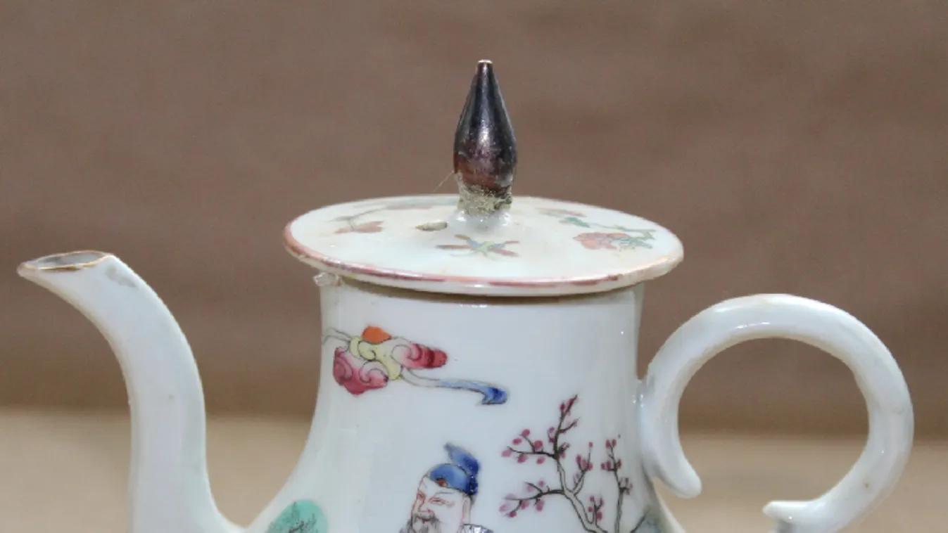 Tetten érték a kiskorú, műgyűjtő betörőket