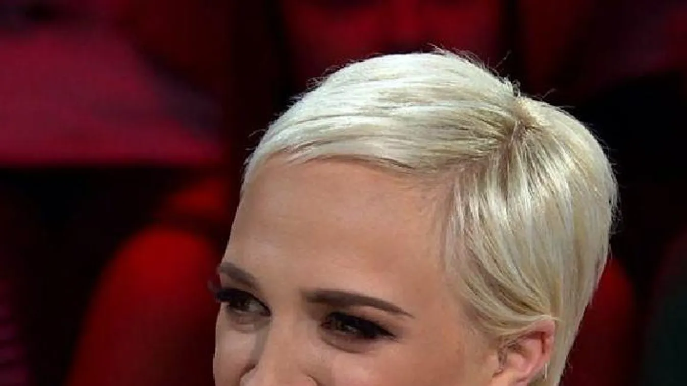 Cuki: Apró lábacskáival masszírozza Tóth Gabit kislánya