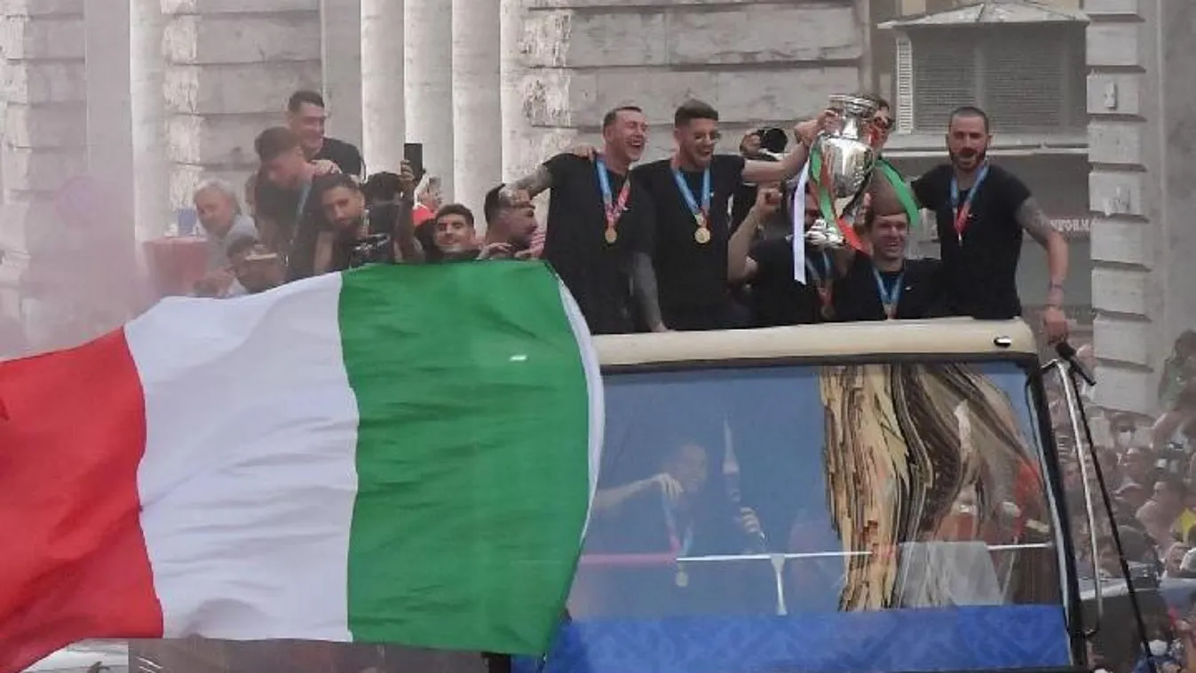 Olaszországban augusztusra várják a delta variáns tetőzését