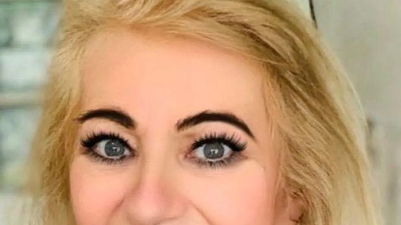 Kiszel Tünde Egyiptom királynőjeként pózol jövő évi naptára címlapján - Fotó