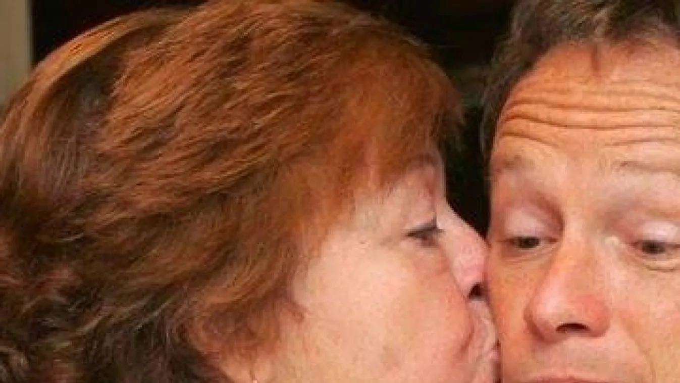 Végre láthatjuk Geszti Péter anyukáját! Márta néni 88 éves lett - Fotó