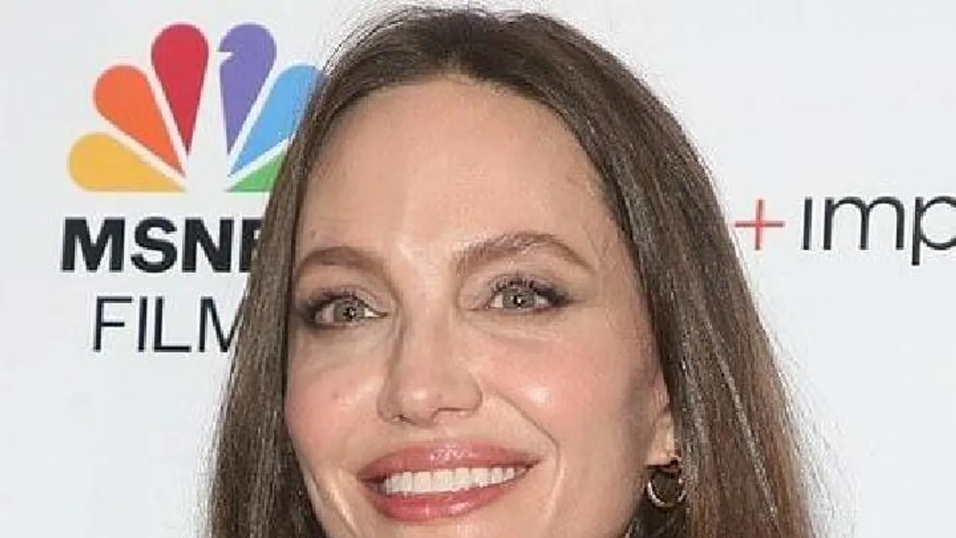 Egyre jobban hasonlít édesanyjára Angelina Jolie lánya - Fotó