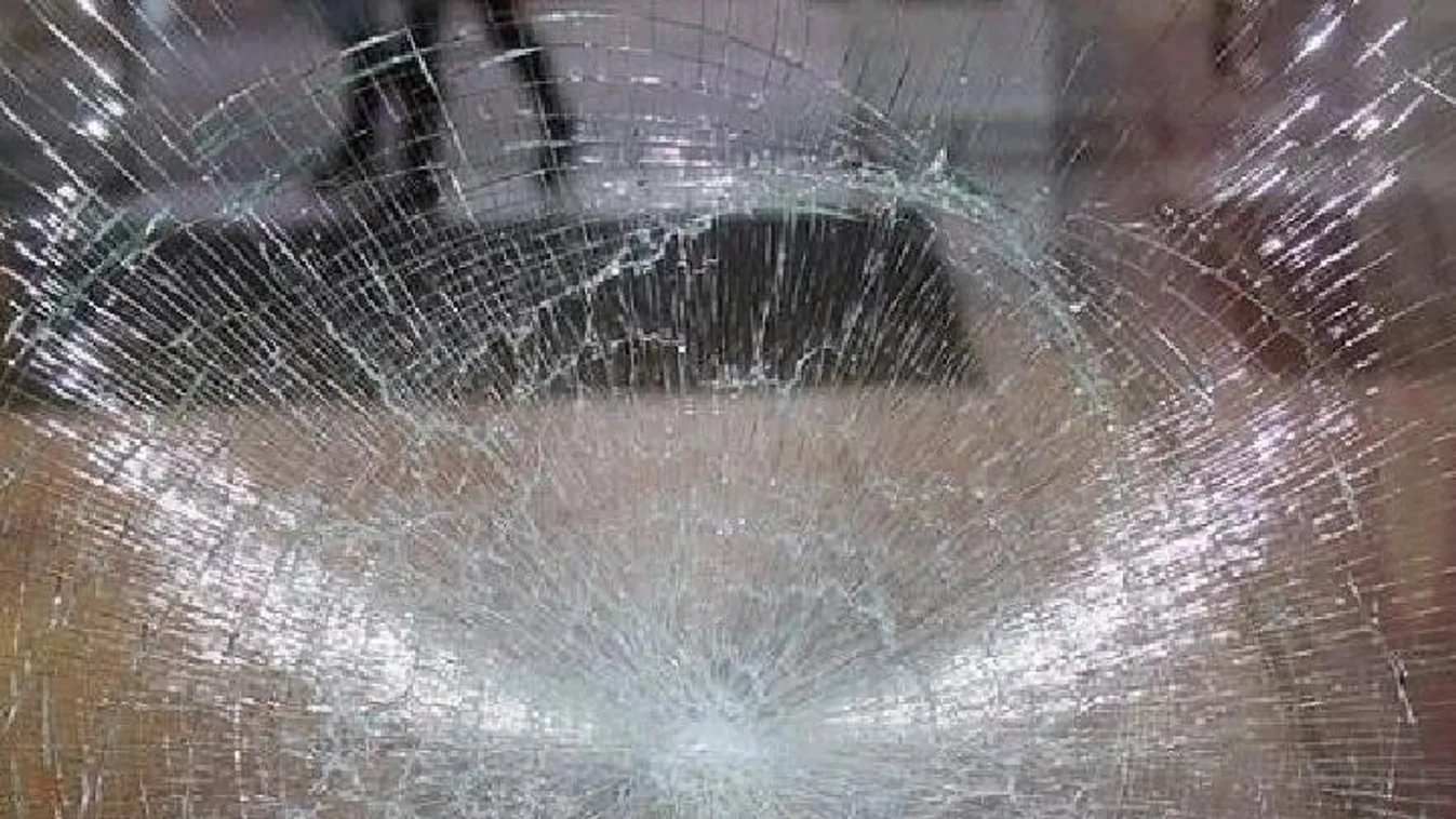 Vascsővel ment gumicukorért