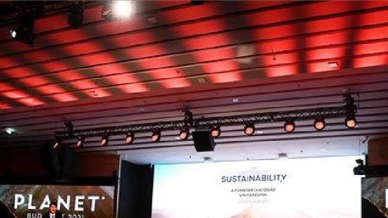 Budapestre figyel a világ