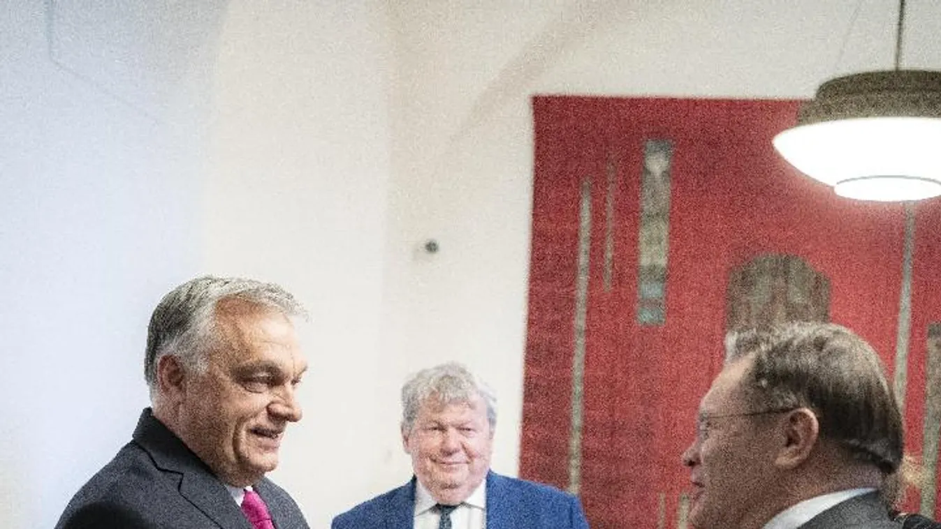 Orbán Viktor a Roszatom vezetőjével tárgyalt