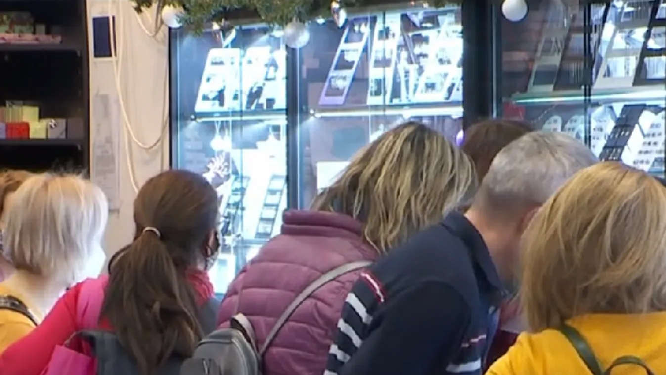 Nagyon erős karácsonyi forgalomról számoltak be az üzletek