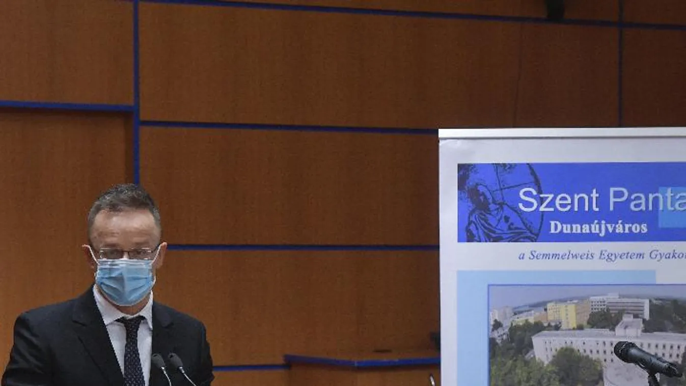 Szijjártó: a kormány célja, hogy minden vágyott gyerek megszülethessen Magyarországon