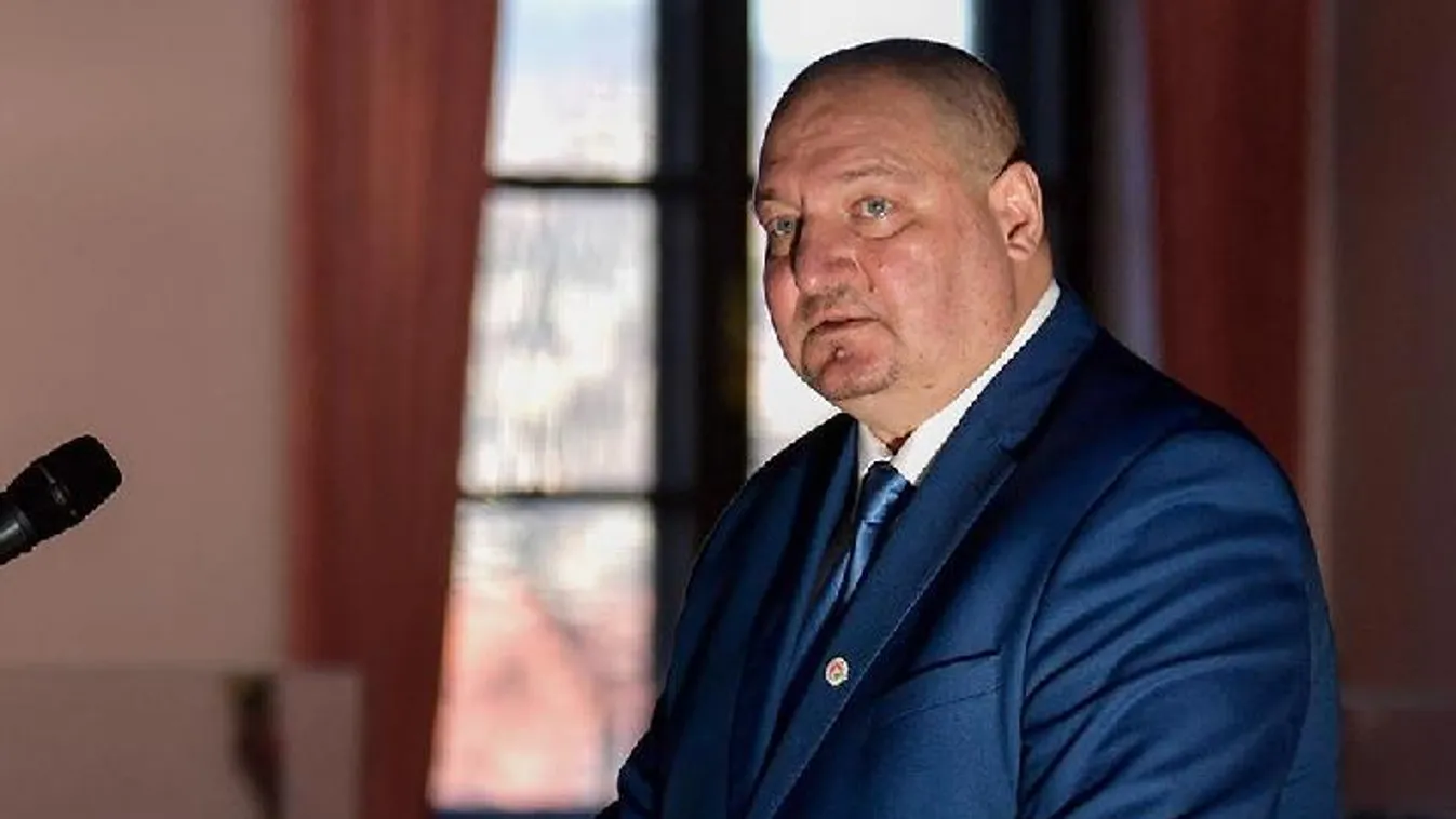 Németh Szilárd: a baloldal ismét teljesen elszabadítaná a rezsiárakat