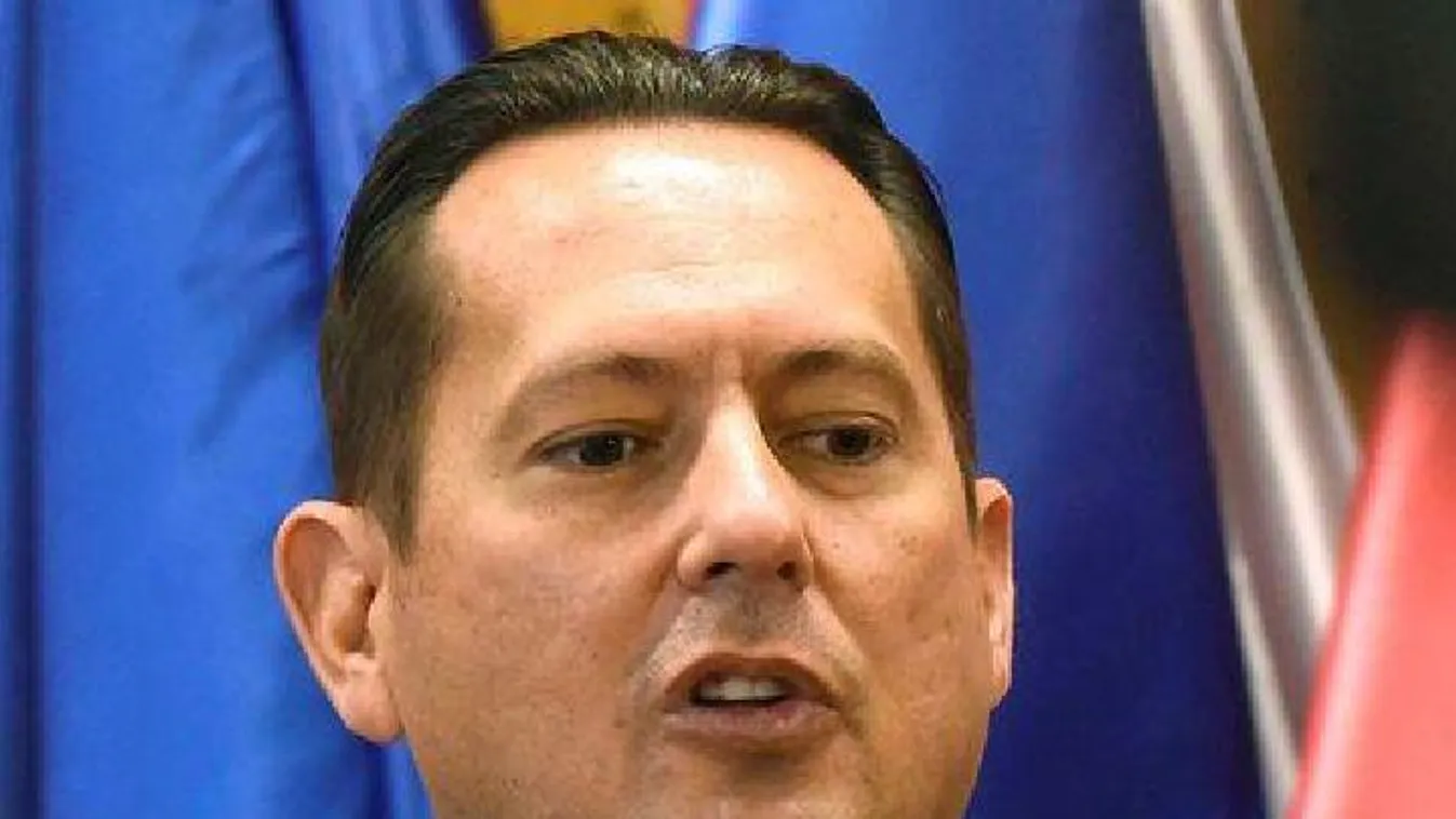 Molnár Zsolt 40 millió forint vesztegetési pénzt vett át az Olimpia parkban