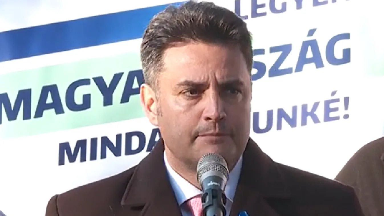 Négerezett Márki-Zay Péter, rasszista viccel szórakoztatta a közönségét