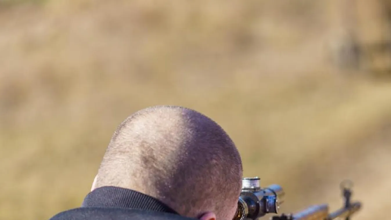 Mesterlövészt vetettek be Pusztavámon