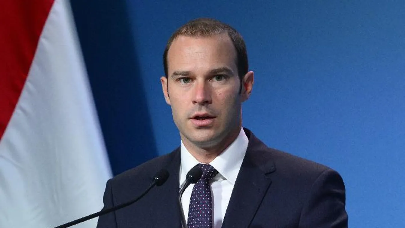 Hollik István: Április 3-án arról döntünk, hogy Gyurcsányt visszaengedjük-e a hatalomba