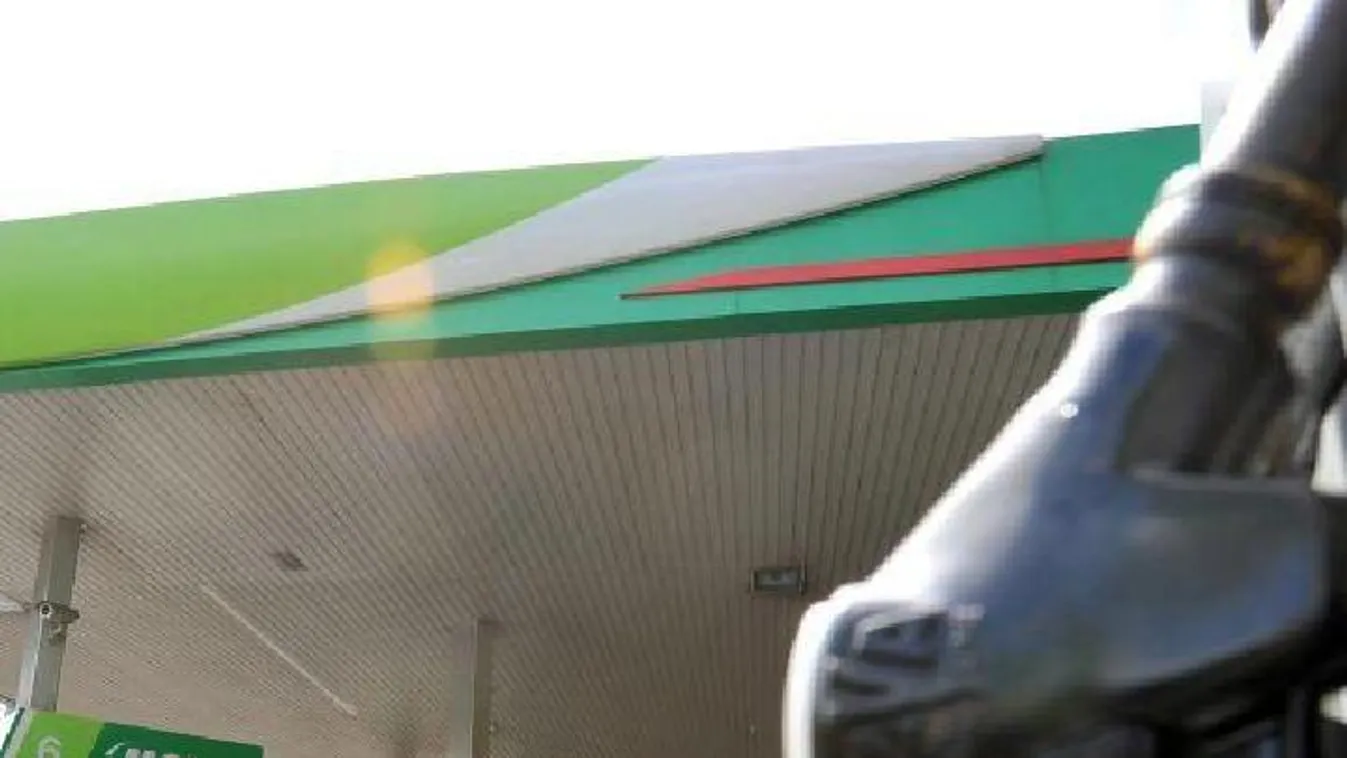 Hernádi Zsolt: Stabil a kőolajellátás Magyarországon