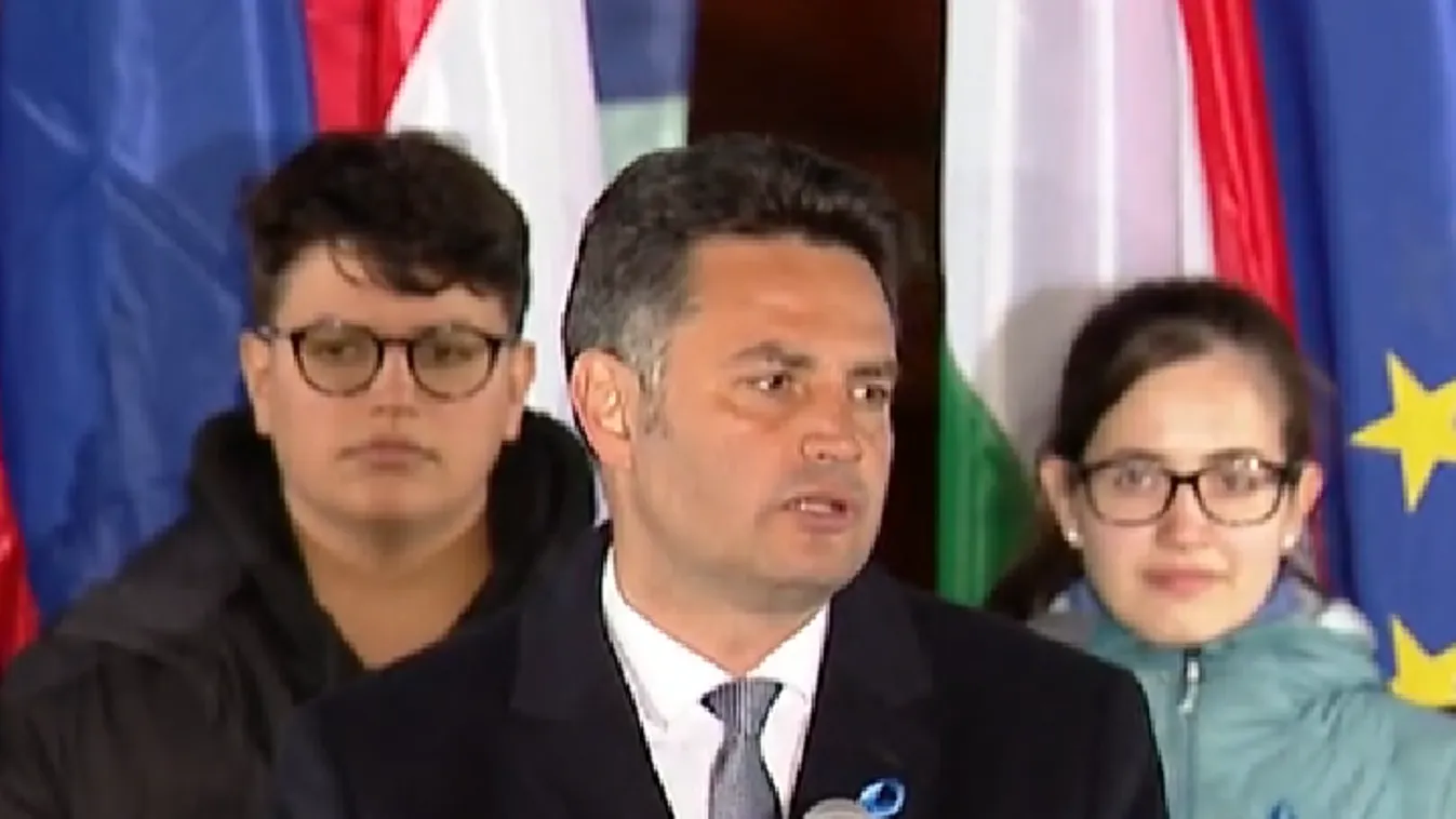 Még nem józanodott ki a baloldal