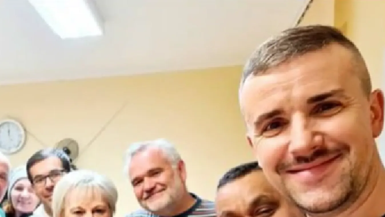 Jobbik-szexbotrány: „Beszorított a wc-be, és a kezembe tette a nemi szervét”