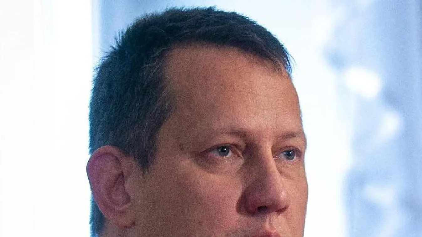 Fülöp Attila: a kormány továbbra is támogatja a gondoskodáspolitikában dolgozókat