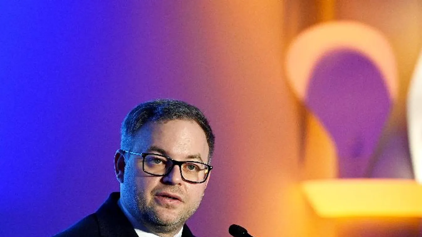 Orbán Balázs: a média stratégiai ágazat és szuverenitási kérdés