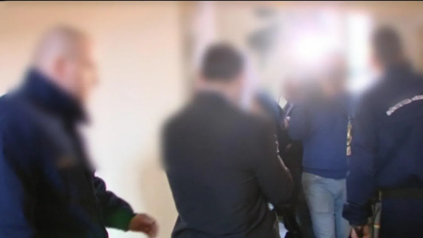 Elítélték Vizoviczki korrupt rendőreit