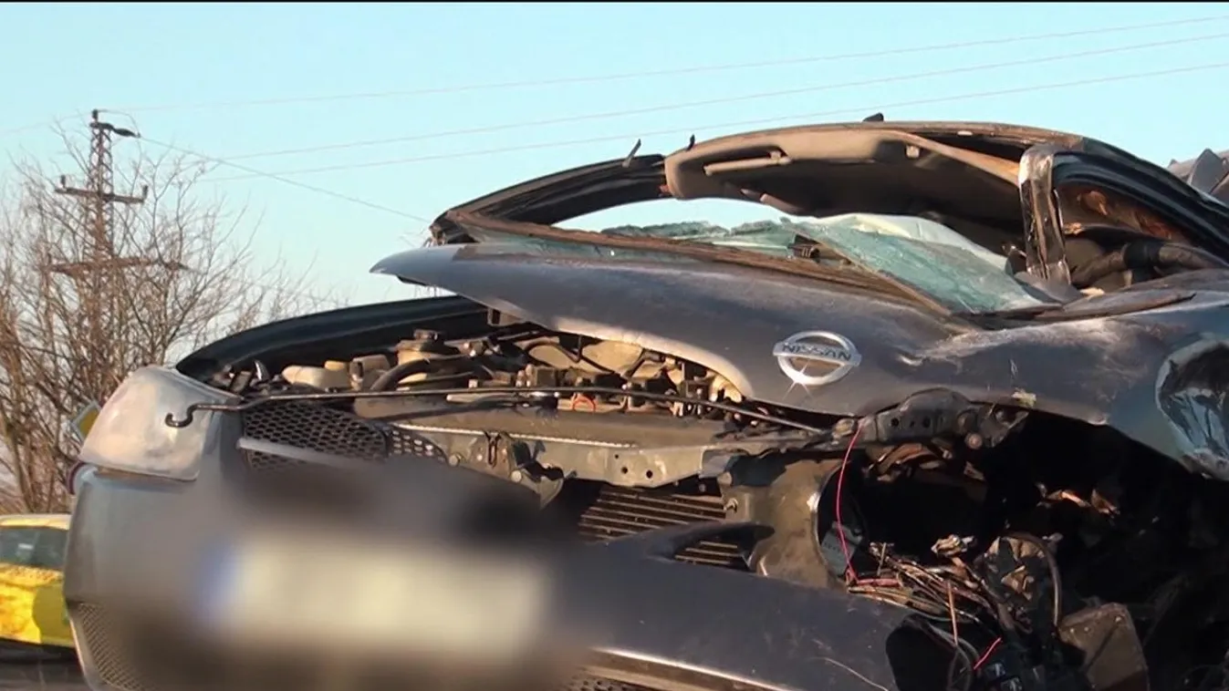 22 éves sofőrt tarolt le az idős férfi