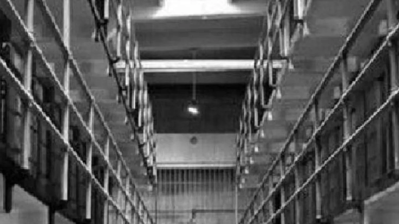 Rácsok mögé került, mert jogsi nélkül vezetett