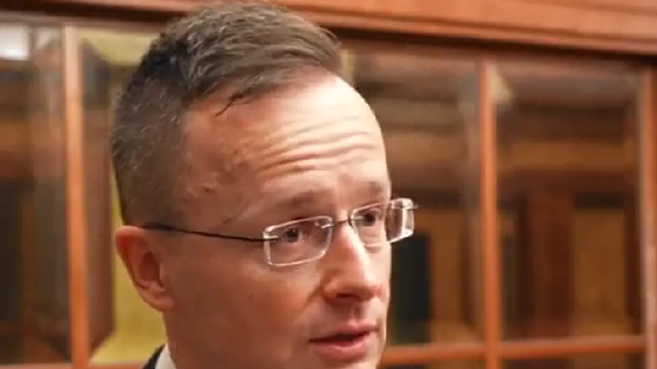 Szijjártó Péter: fel kell lépni az energiaügyek átpolitizálása és ideologizálása ellen