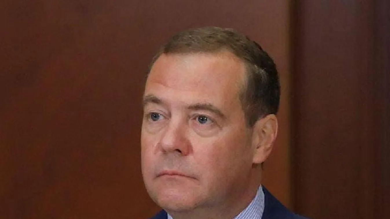 Rendkívüli: Medvegyev leszögezte, hogy atombombát dobnak mindenkire, aki végrehajtja a nemzetközi elfogatóparancsot Putyin ellen
