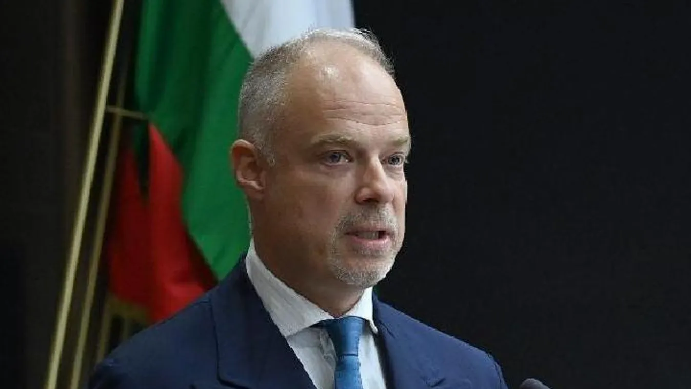 Szalay-Bobrovniczky Kristóf: rendkívül fontos egy önálló, erős védelmi ipar kiépítése