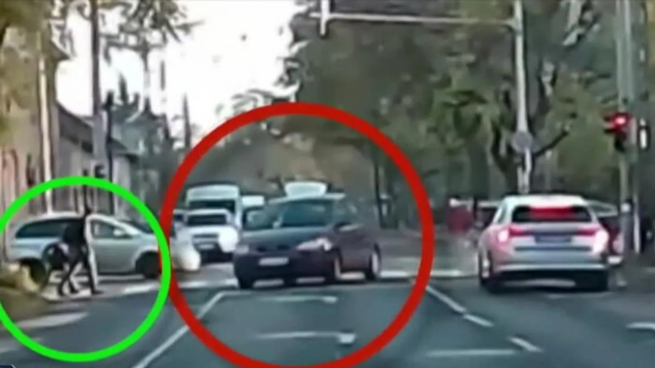 Videókon a hajmeresztő zebrás manőverek