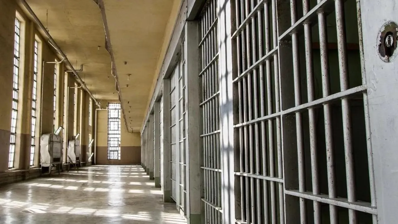 Riadalom a Fejér vármegyei börtönben, egy rab életéért küzdöttek