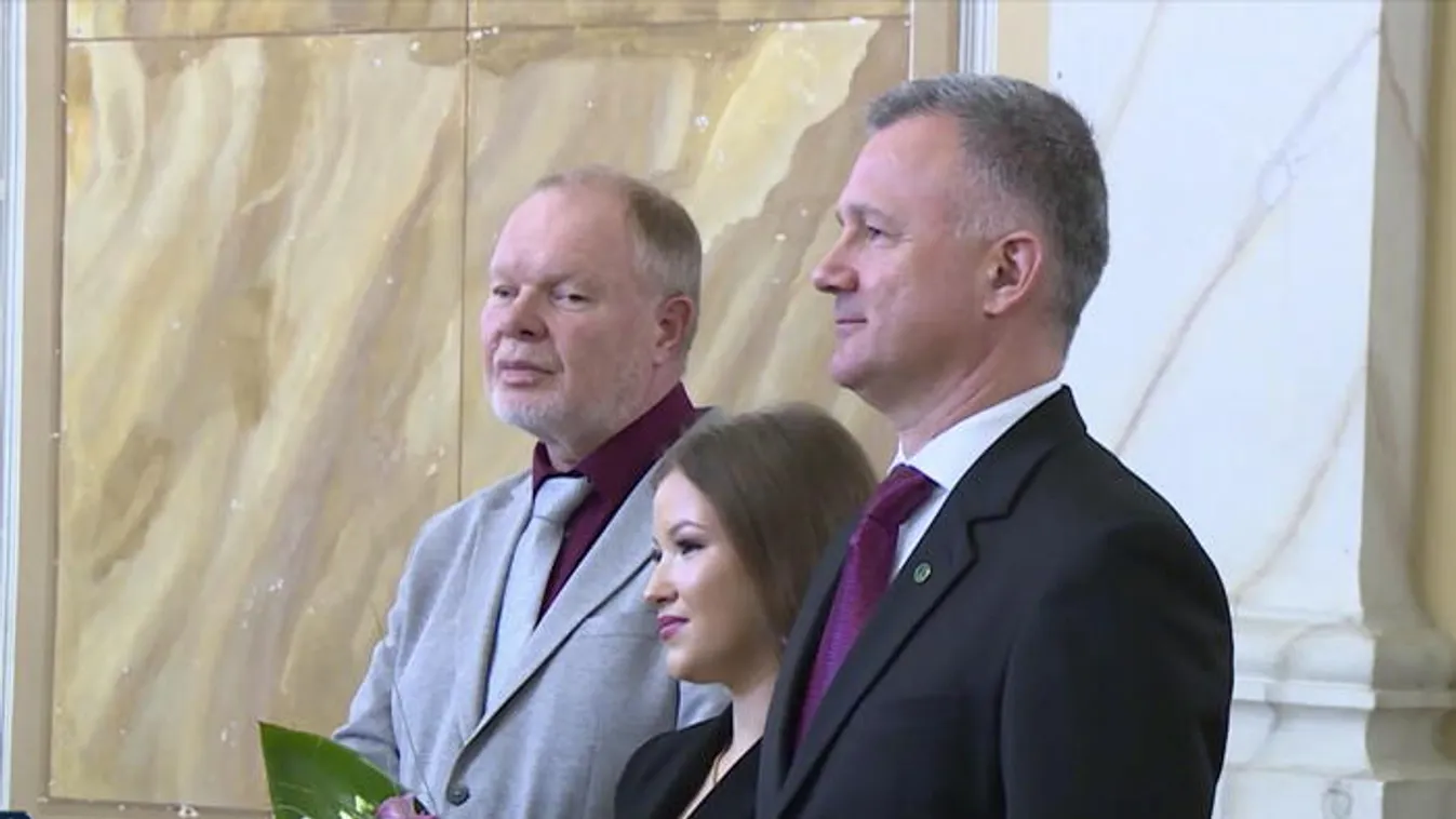 Tehetséges zeneszerzőket támogatnak