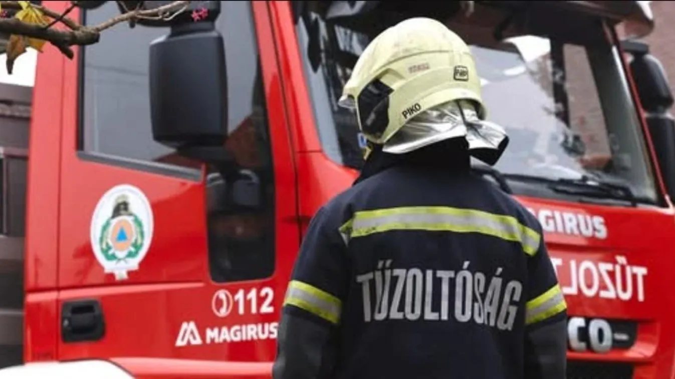 Három embert vittek kórházba egy hajdúszoboszlói házból