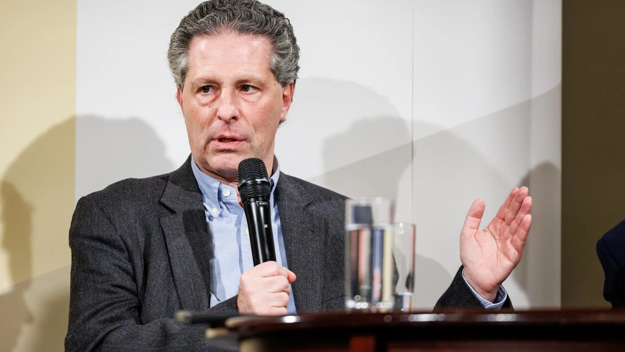 Schiffer András: Magyar Péter nem a jogállamot védi, hanem személyeskedik