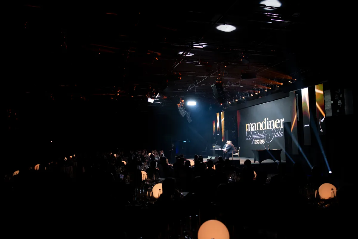 ORBÁN Viktor; KAPU Tibor