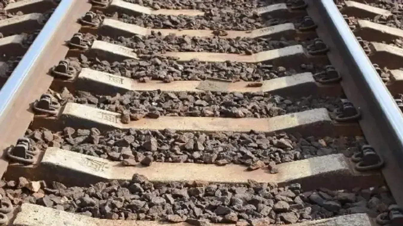 Ukrán szabotőrök támadása Lengyelországban, robbanás a vasúti pályán