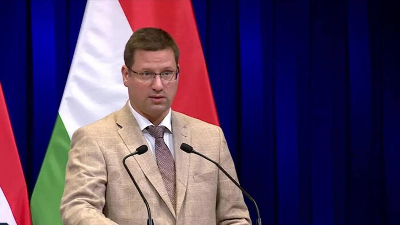 Továbbra is marad a kamatstop