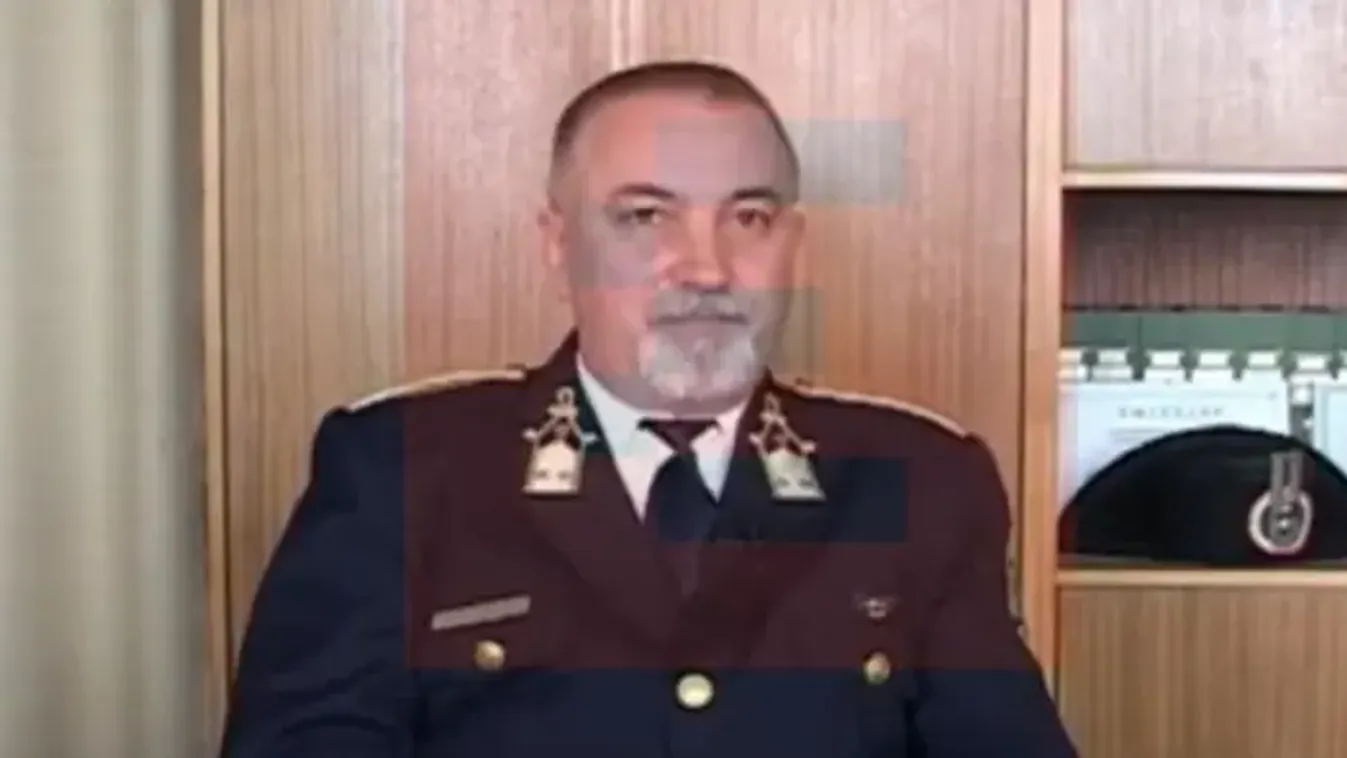 Kötelező sorkatonaságot akar Magyar Péter jászsági jelöltje - Videó