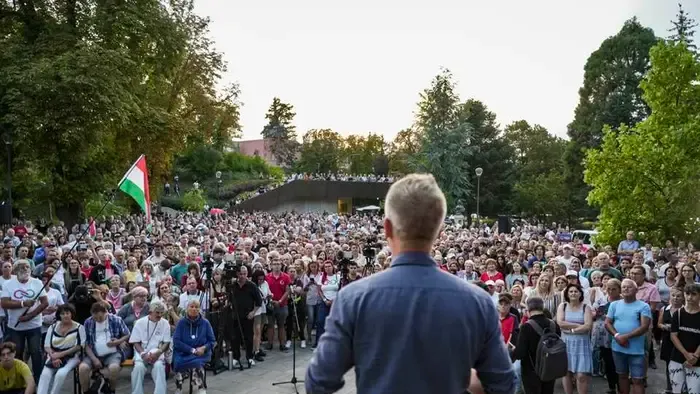 Politikai elemző a Tisza jelöltállításáról: Itt most az új ellenzéket toborozzák