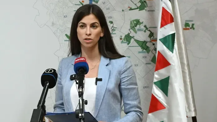 Szentkirályi: a Tisza úgy árulja ki az adatainkat, ahogy azt az egész országgal tennék